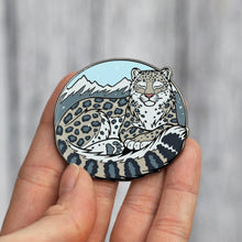Load image into Gallery viewer, Snow Leopard Hard Enamel Pin