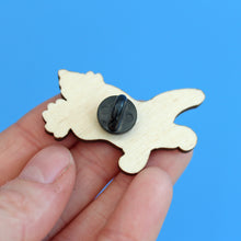 Load image into Gallery viewer, Kingantypus Wooden Pin