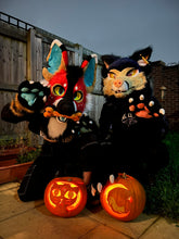 Load image into Gallery viewer, Pumpkin Carving Illustration A5 Mini Print
