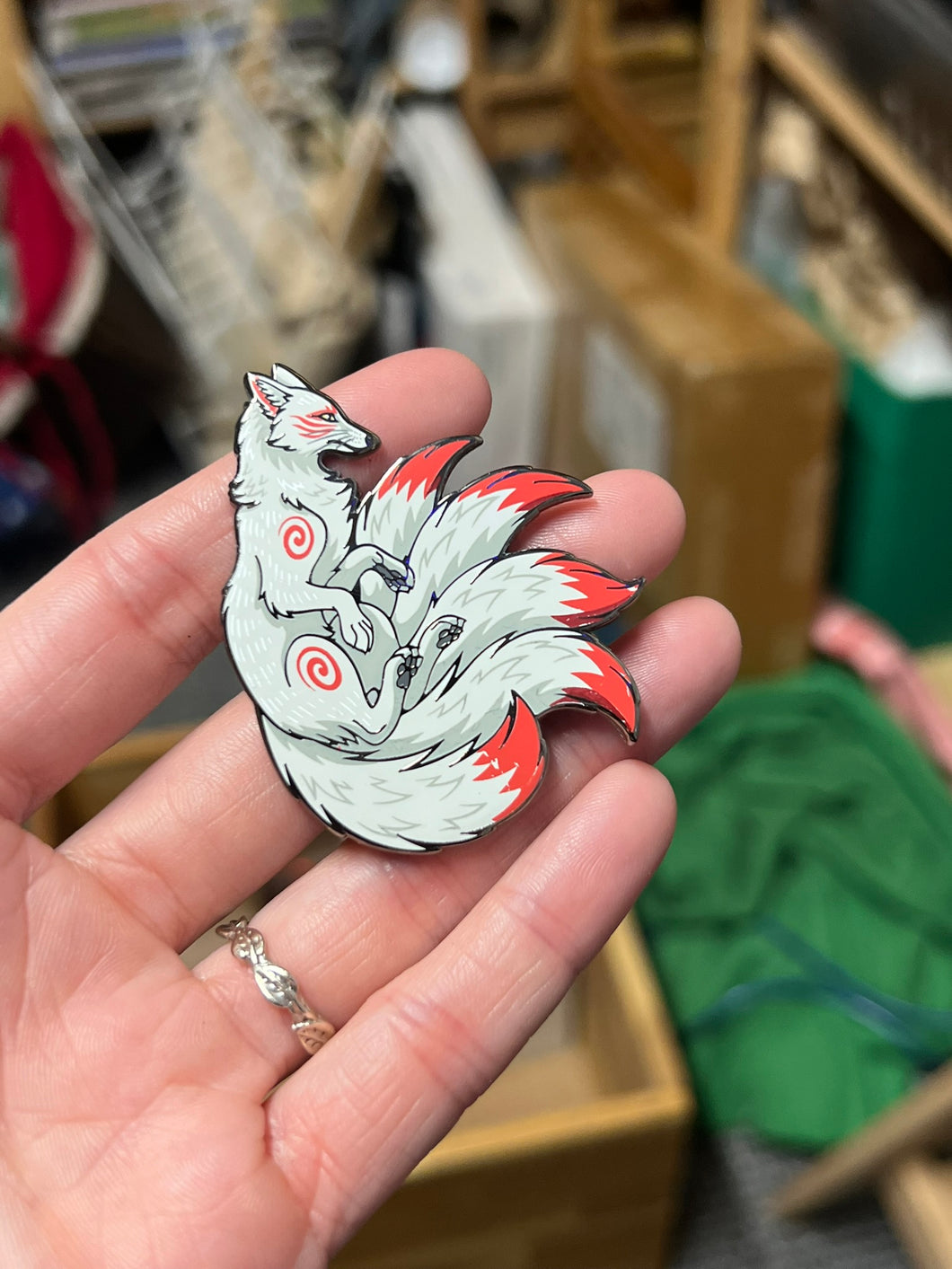 *Seconds Sale* White Kitsune Hard Enamel Pin - Screenprint Issue